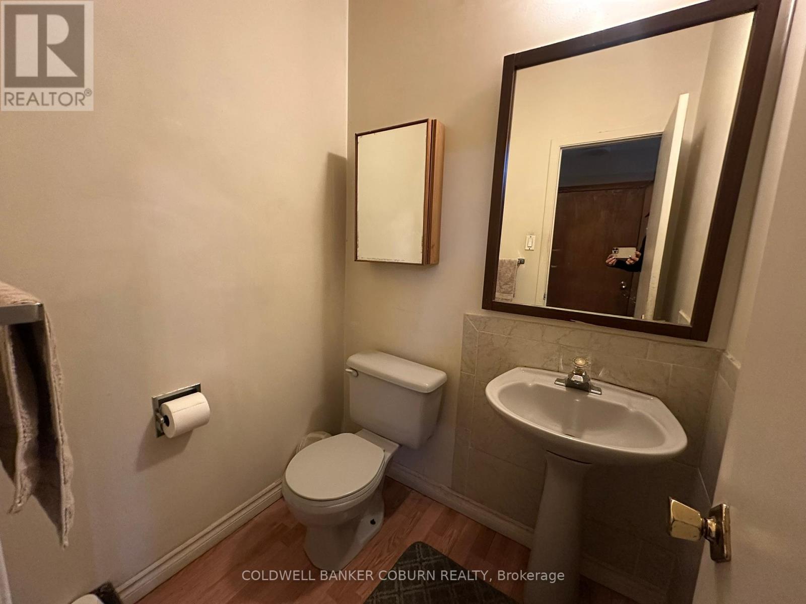 2211 St Laurent Boulevard, Ottawa, Ontario  K1G 1B1 - Photo 9 - X12036547