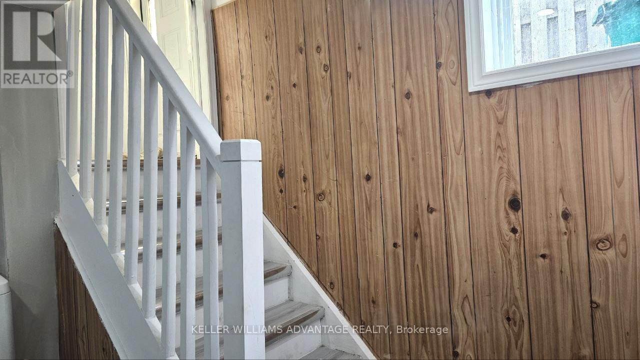 61 Galloway Road E, Toronto, Ontario  M1E 1W6 - Photo 2 - E12036544