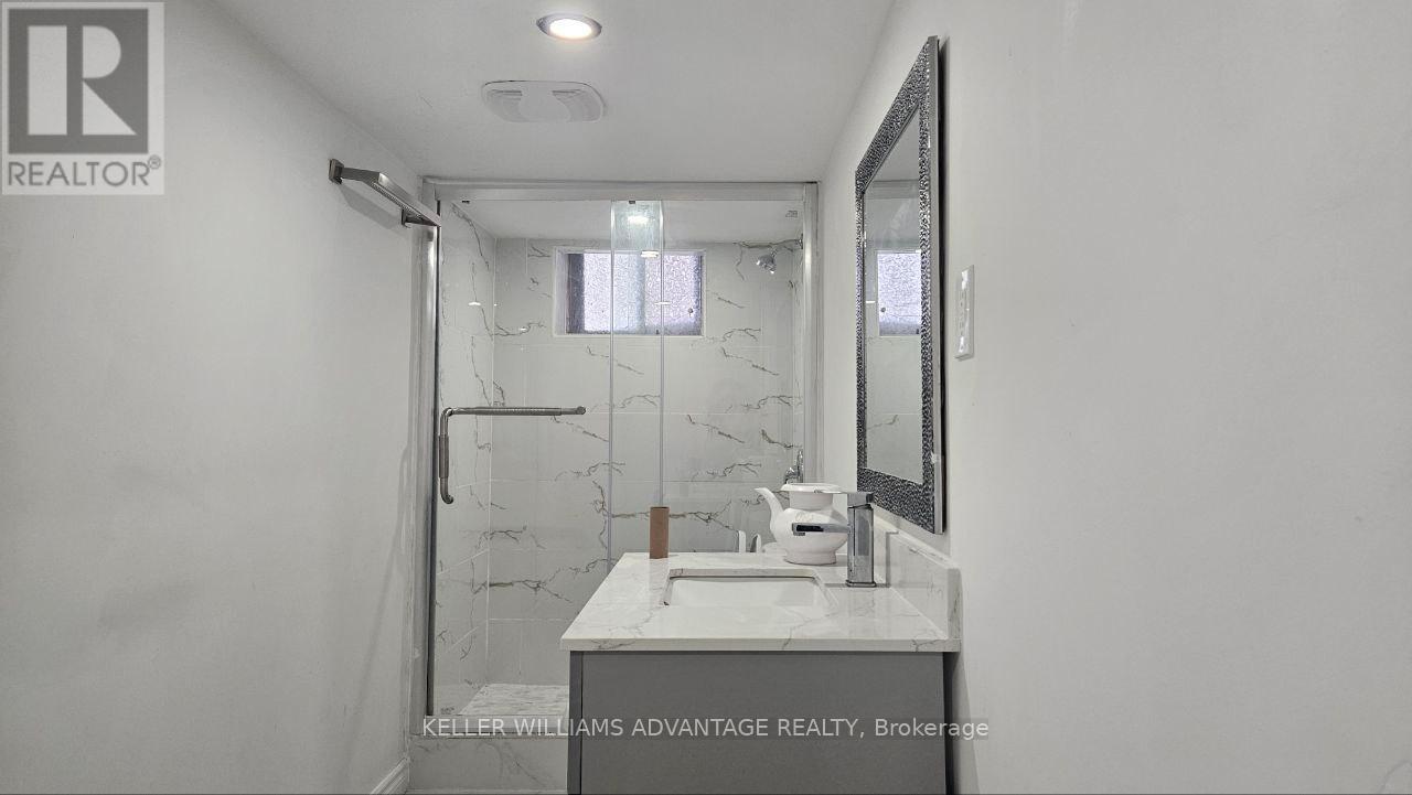61 Galloway Road E, Toronto, Ontario  M1E 1W6 - Photo 3 - E12036544