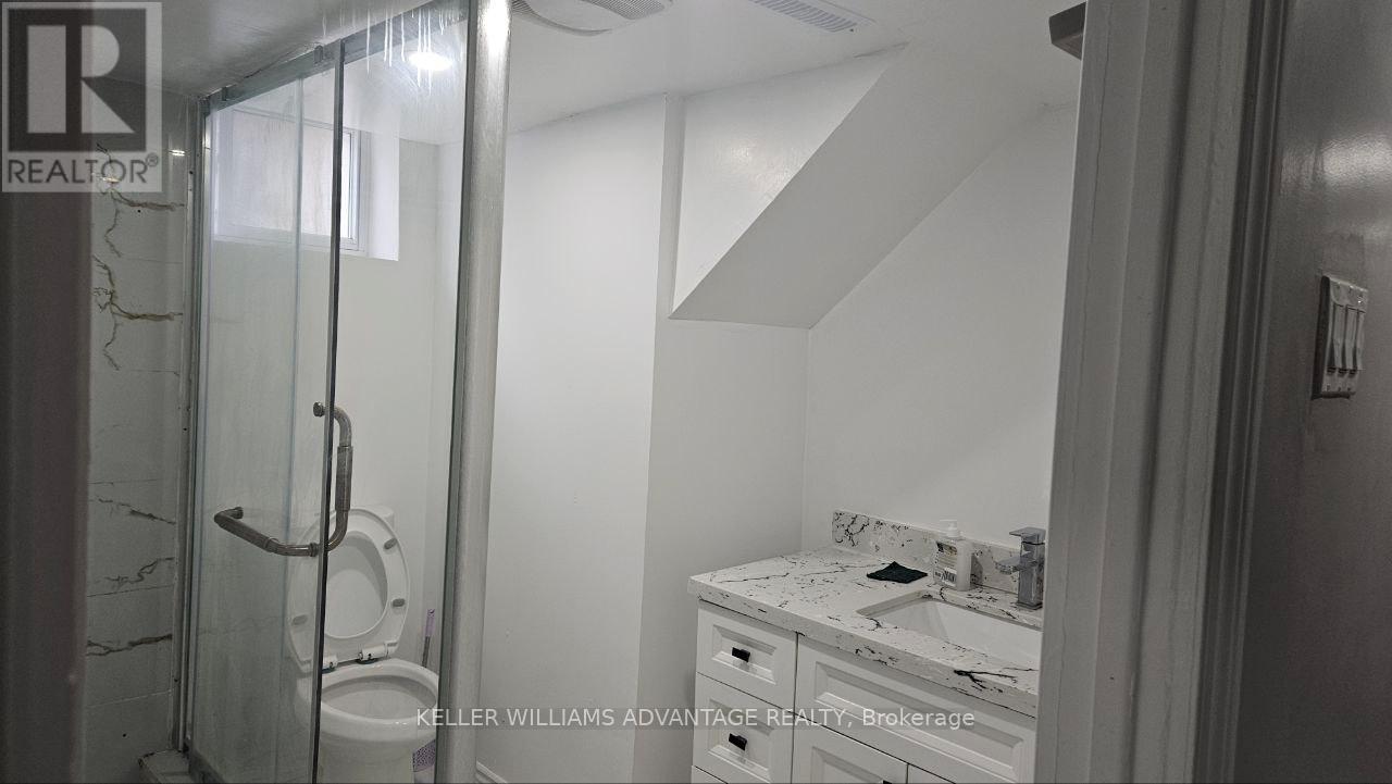 61 Galloway Road E, Toronto, Ontario  M1E 1W6 - Photo 4 - E12036544