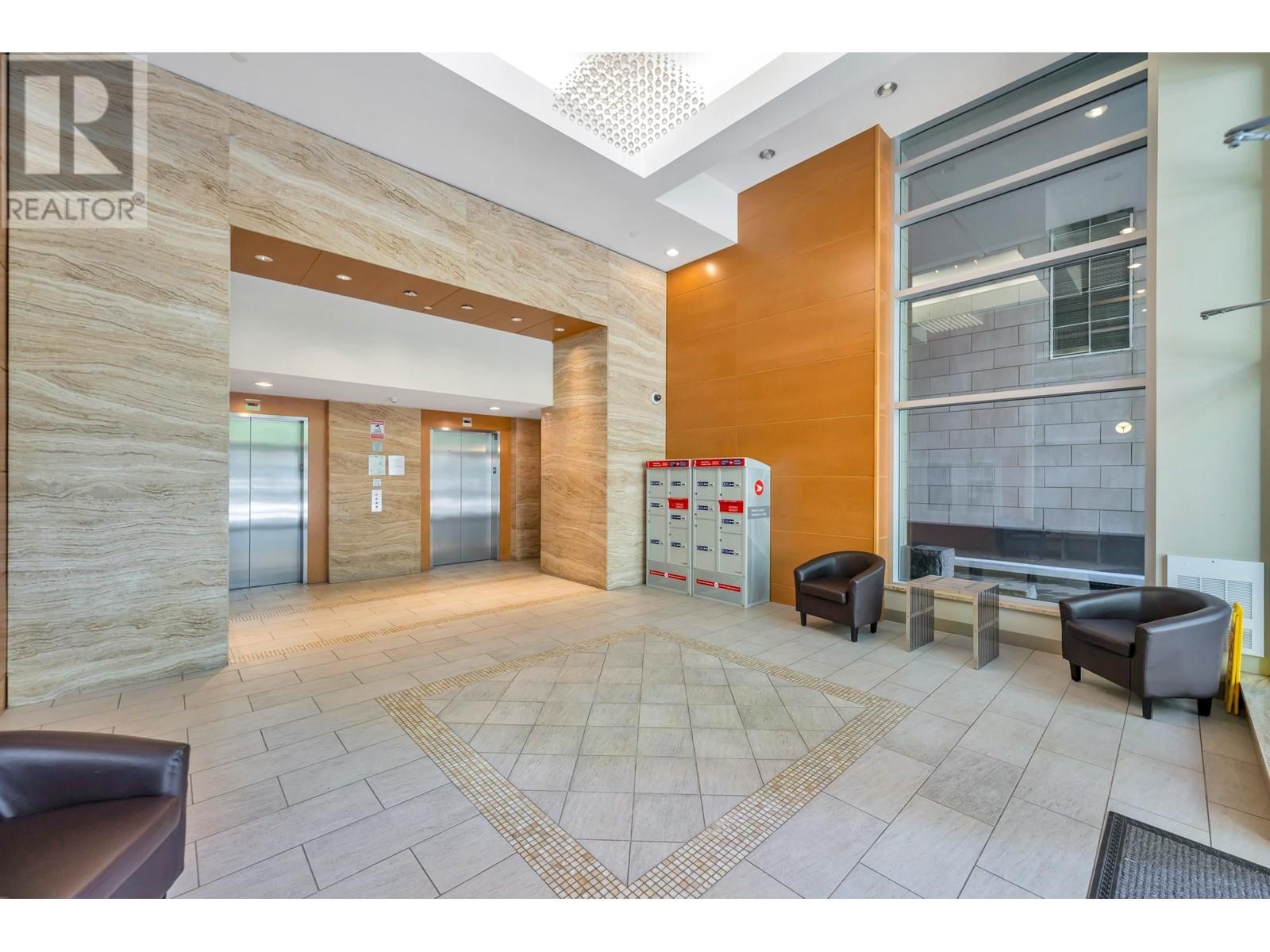 503 2968 Glen Drive, Coquitlam, British Columbia  V3B 0C4 - Photo 6 - R2980899