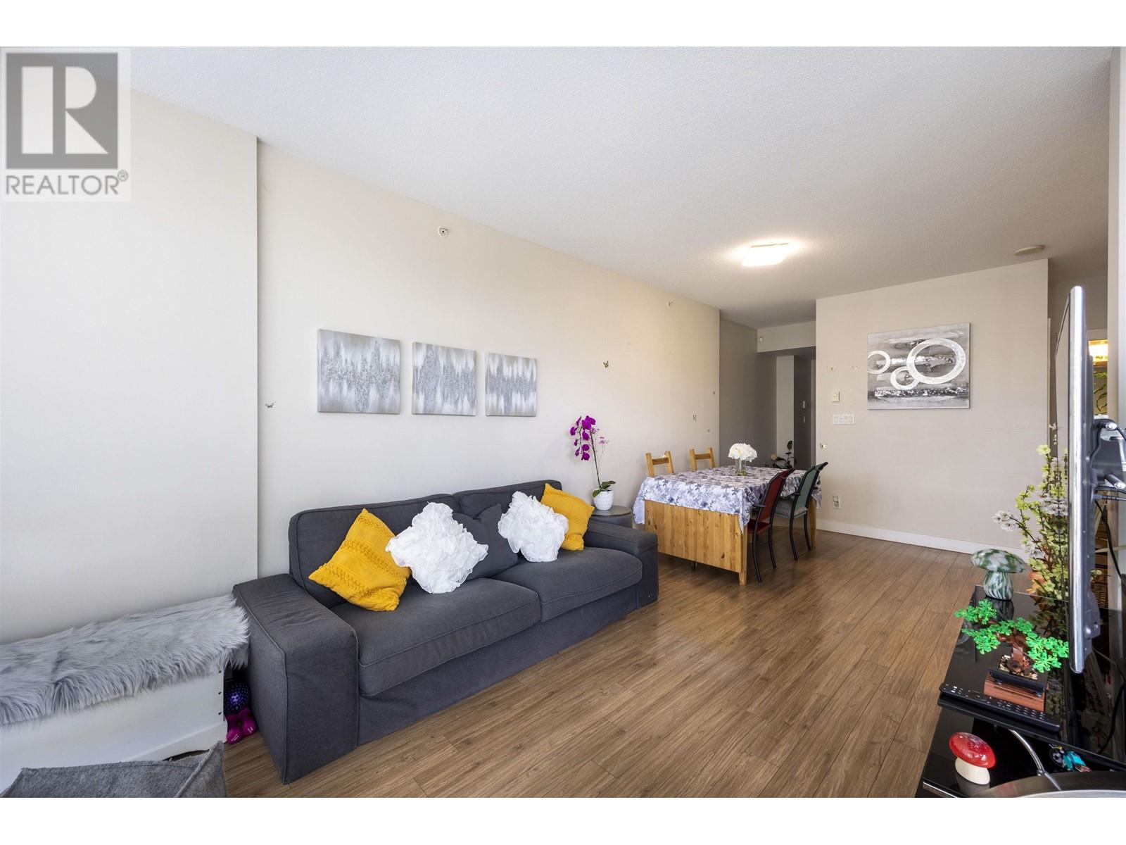 503 2968 Glen Drive, Coquitlam, British Columbia  V3B 0C4 - Photo 12 - R2980899
