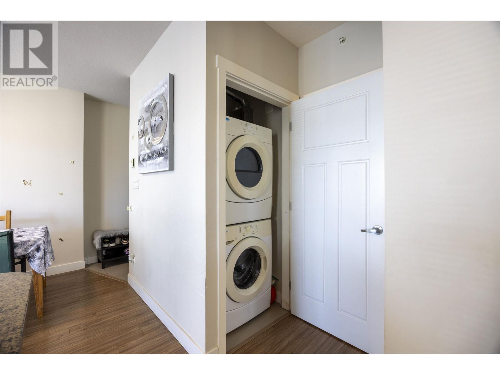 503 2968 Glen Drive, Coquitlam, British Columbia  V3B 0C4 - Photo 21 - R2980899