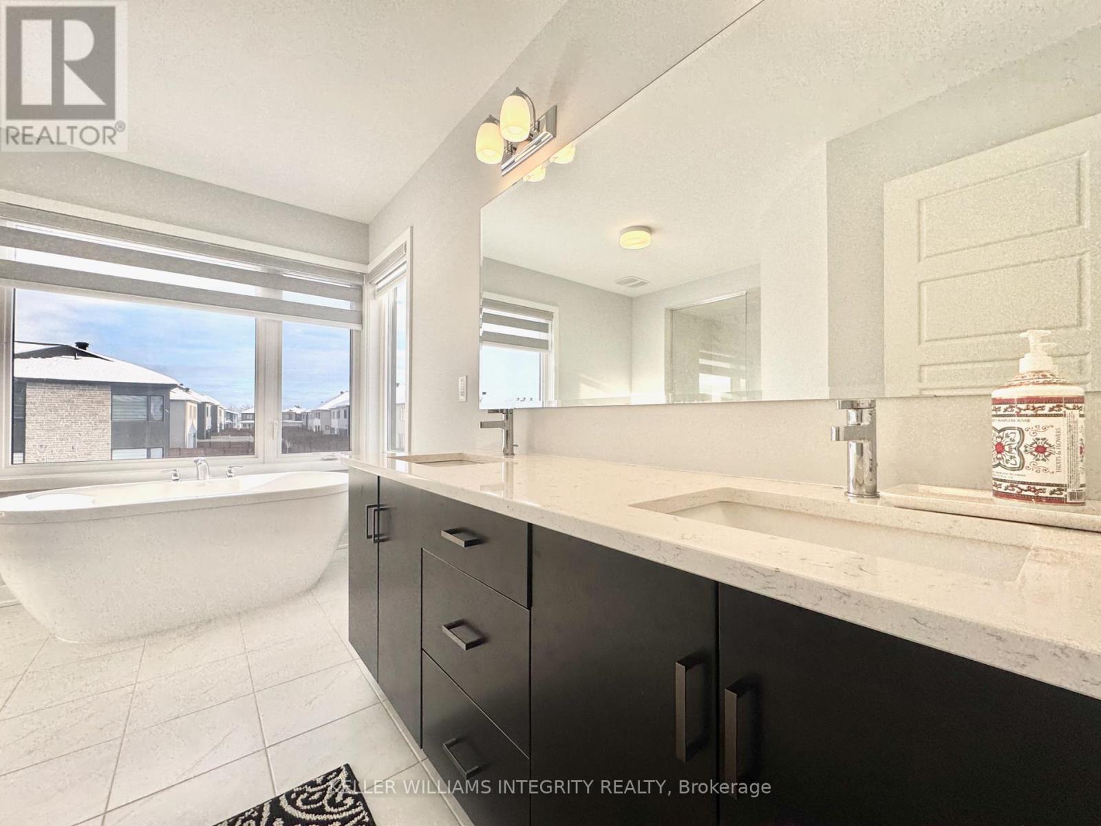 830 Crossgate Street, Ottawa, Ontario  K2J 7E5 - Photo 11 - X11968731