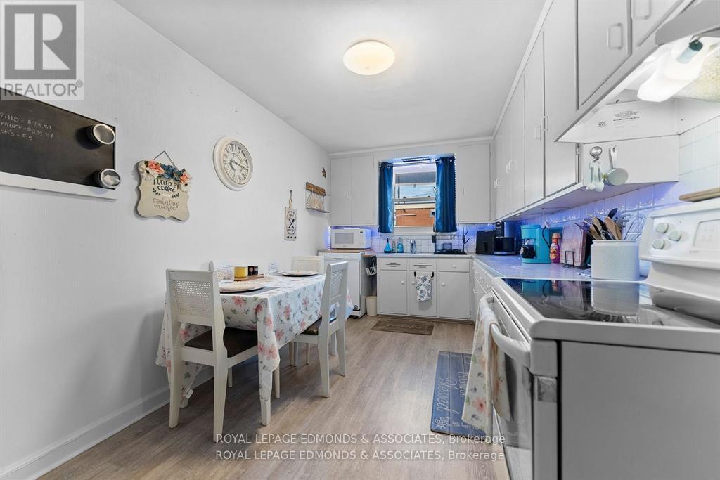 7 Isabella Street, Pembroke, Ontario  K8A 5S4 - Photo 25 - X12036633