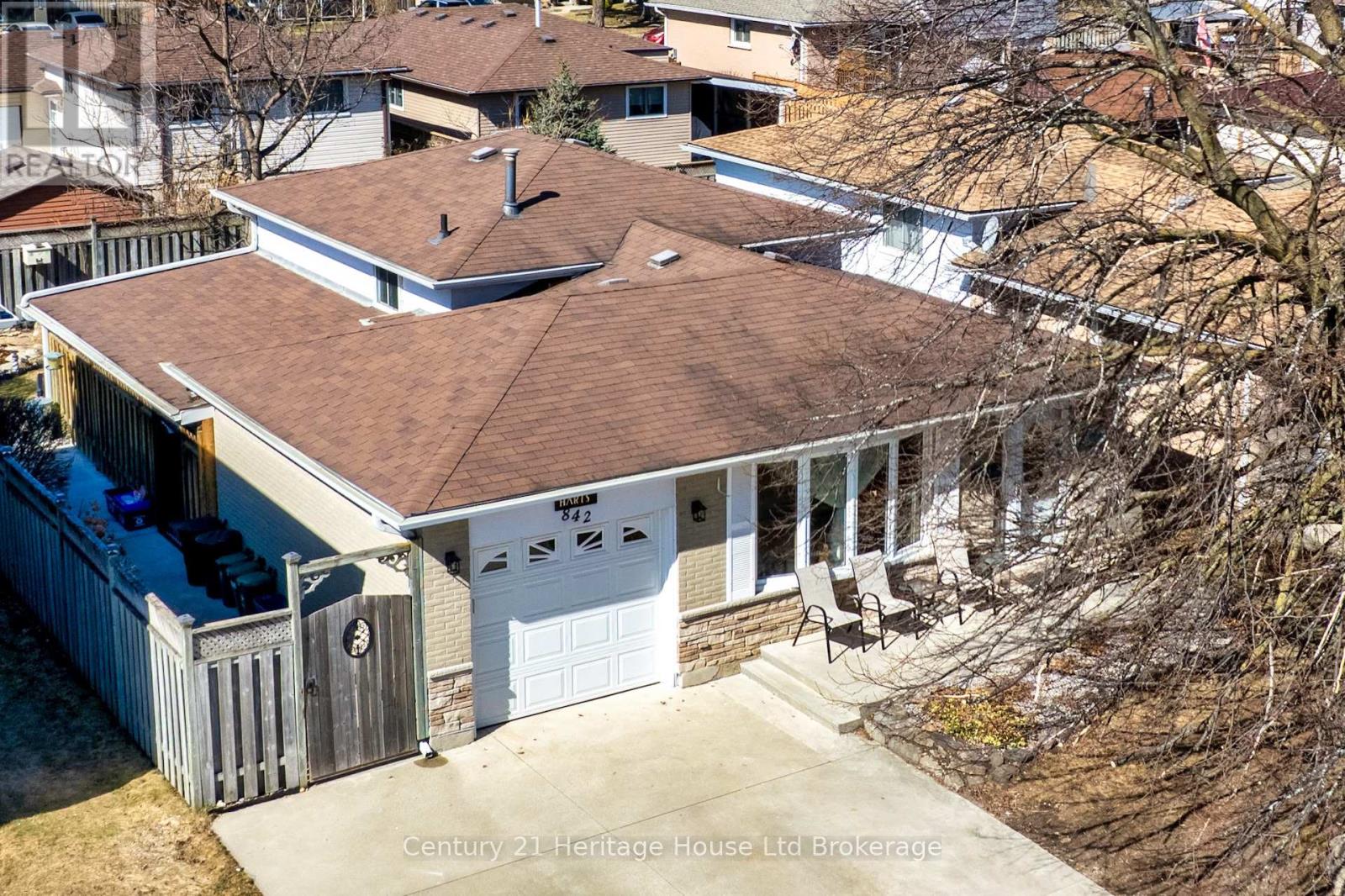 Property at 842 SHANNON DRIVE image 3