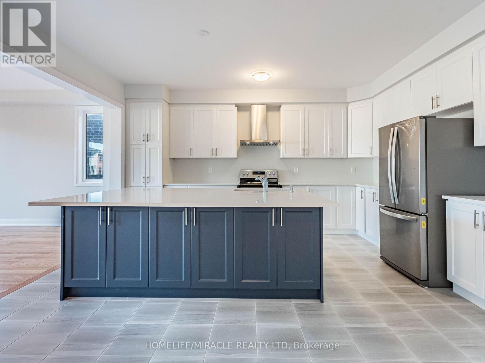 904 Knights Lane, Woodstock, Ontario  N4T 0P7 - Photo 11 - X12036406
