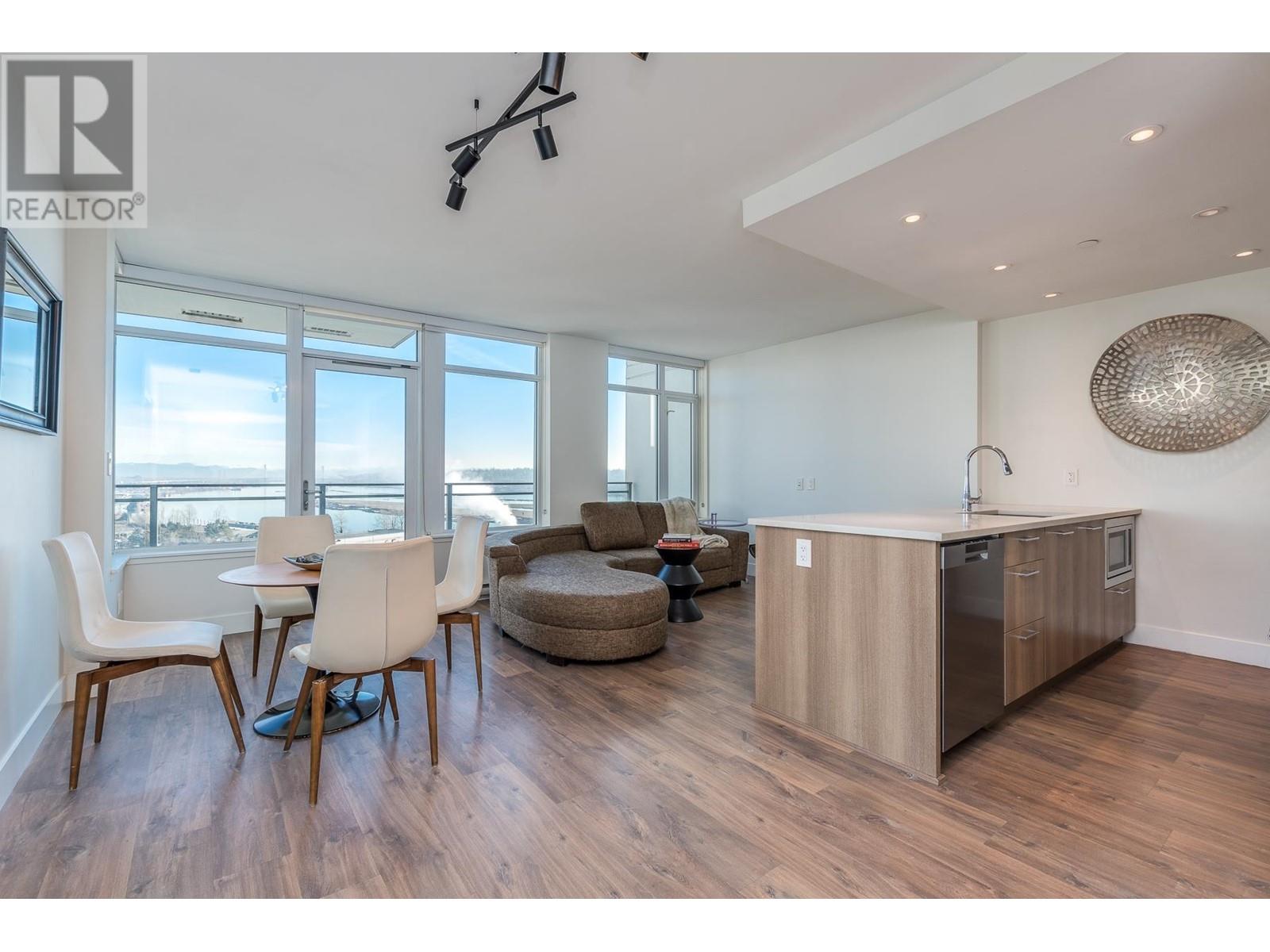 1007 258 Nelson's Court, New Westminster, British Columbia  V3L 0E3 - Photo 3 - R2980956