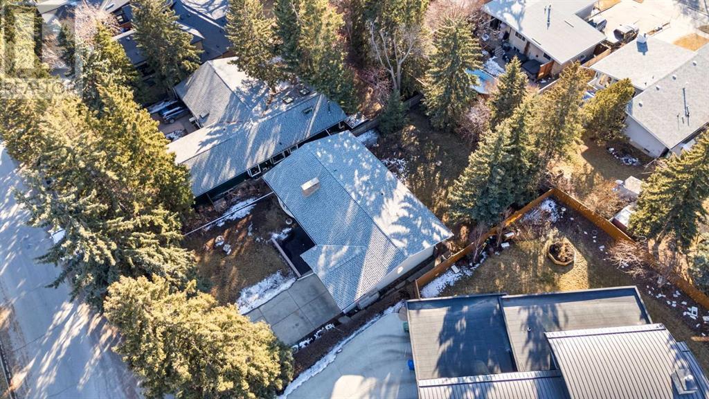 Property at 1908 Cayuga Drive NW image 2