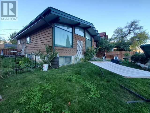 404 Pyramid Lake Road, Jasper, Alberta  T0E 1E0 - Photo 3 - A2204877