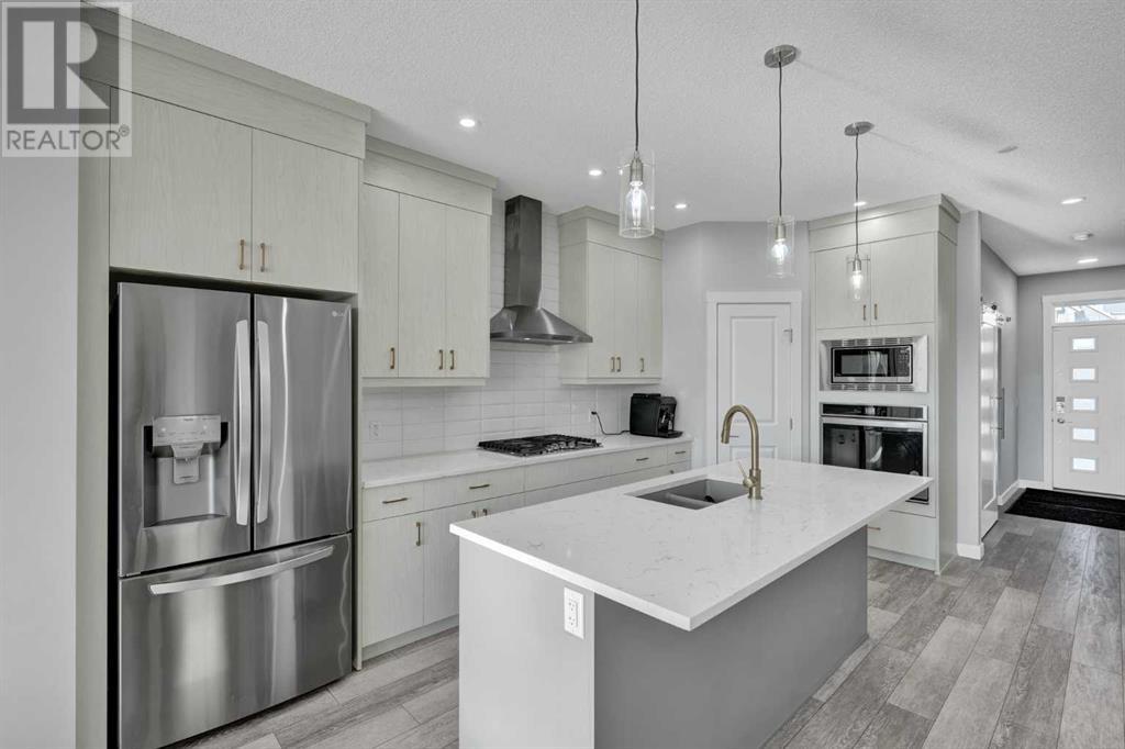 603 Livingston Way Ne, Calgary, Alberta  T3P 1R8 - Photo 11 - A2196040