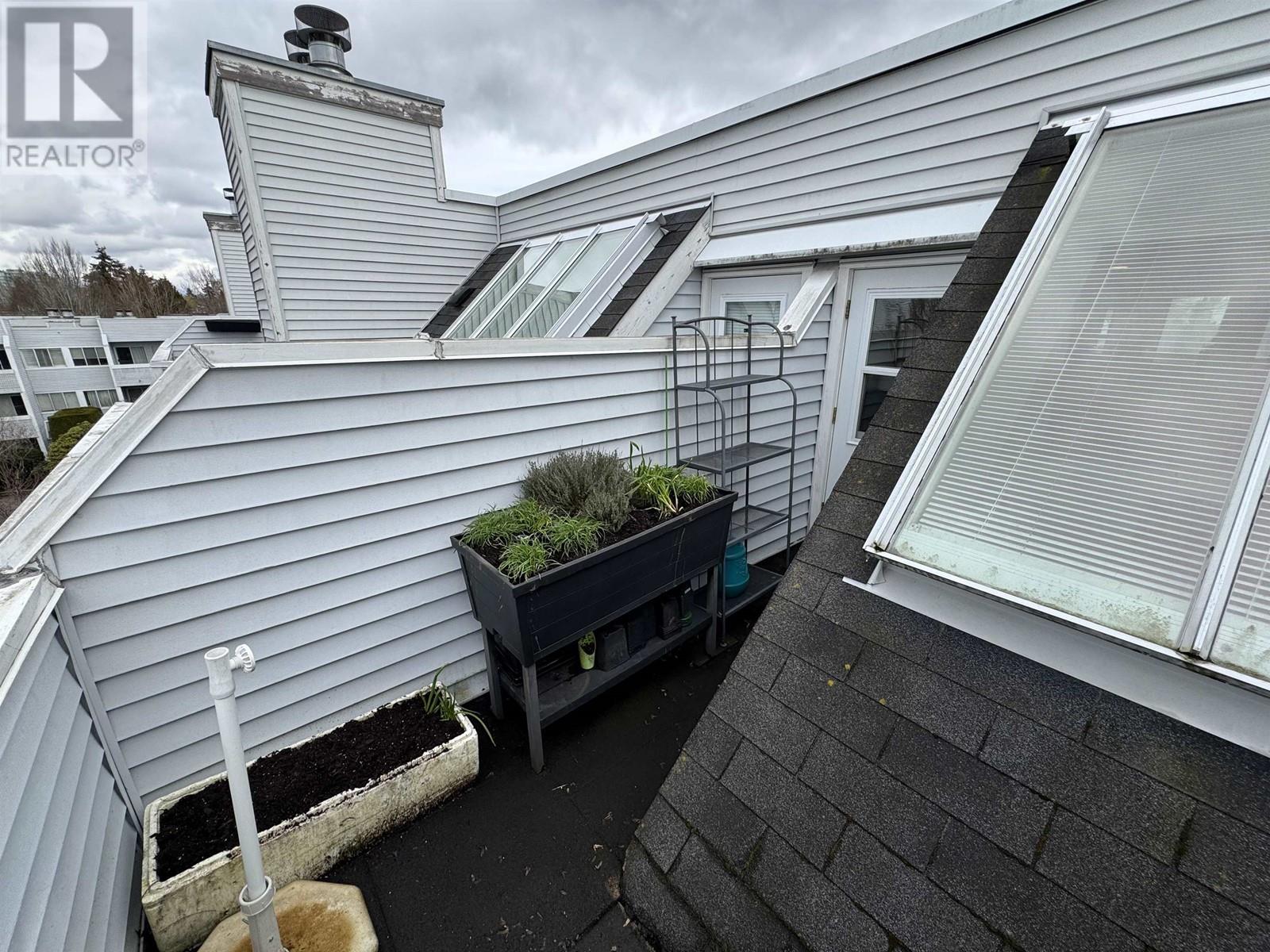 305 7471 Blundell Road, Richmond, British Columbia  V6Y 1J6 - Photo 16 - R2978930
