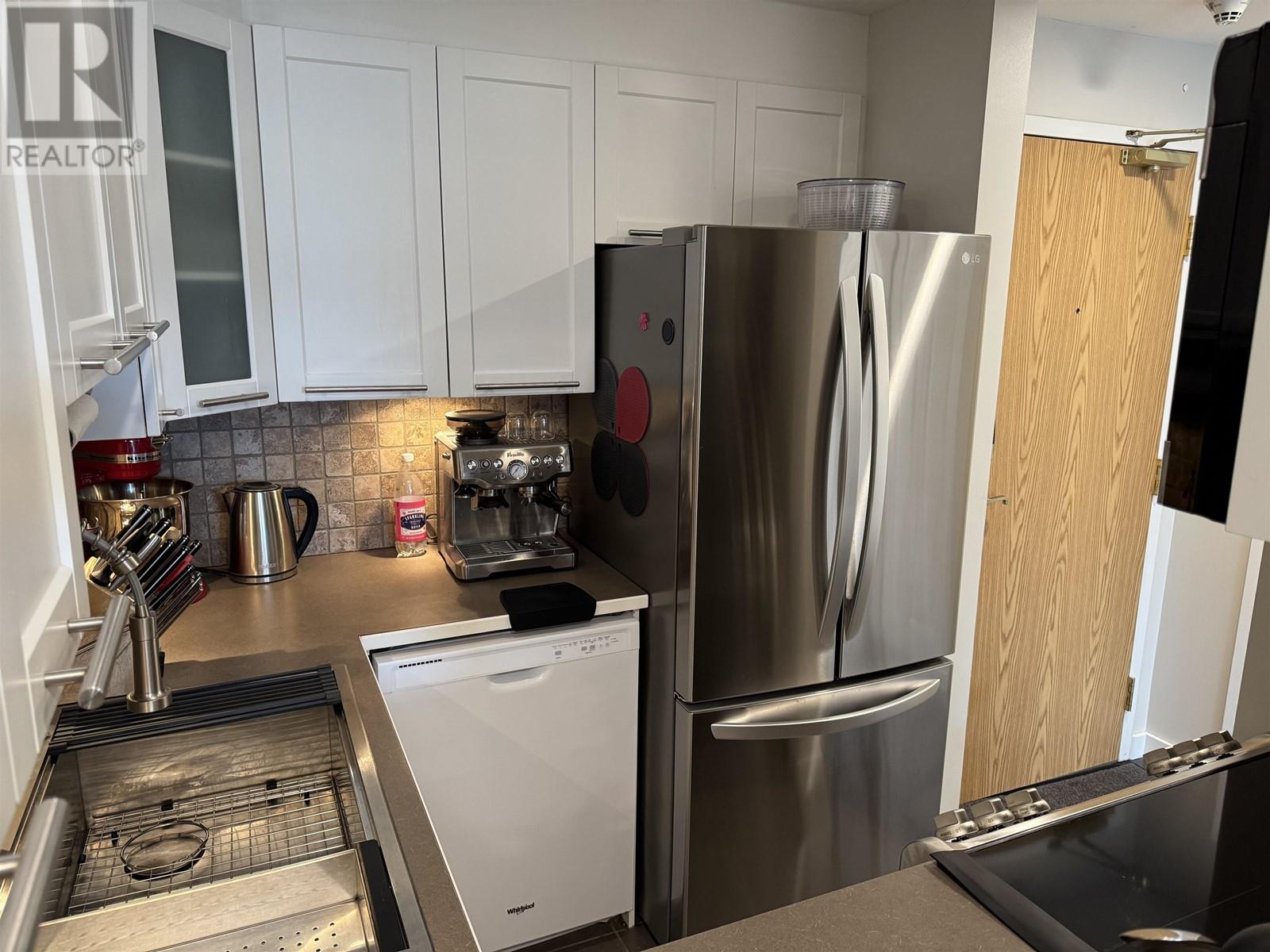 305 7471 Blundell Road, Richmond, British Columbia  V6Y 1J6 - Photo 3 - R2978930