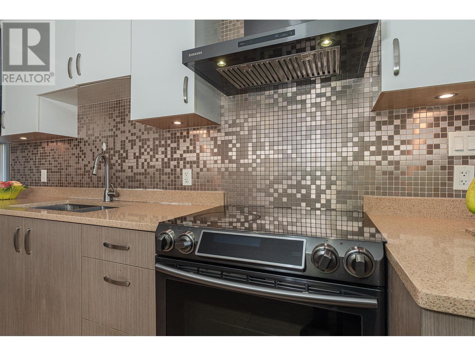 578 W 59th Avenue, Vancouver, British Columbia  V6P 1X5 - Photo 7 - R2975614