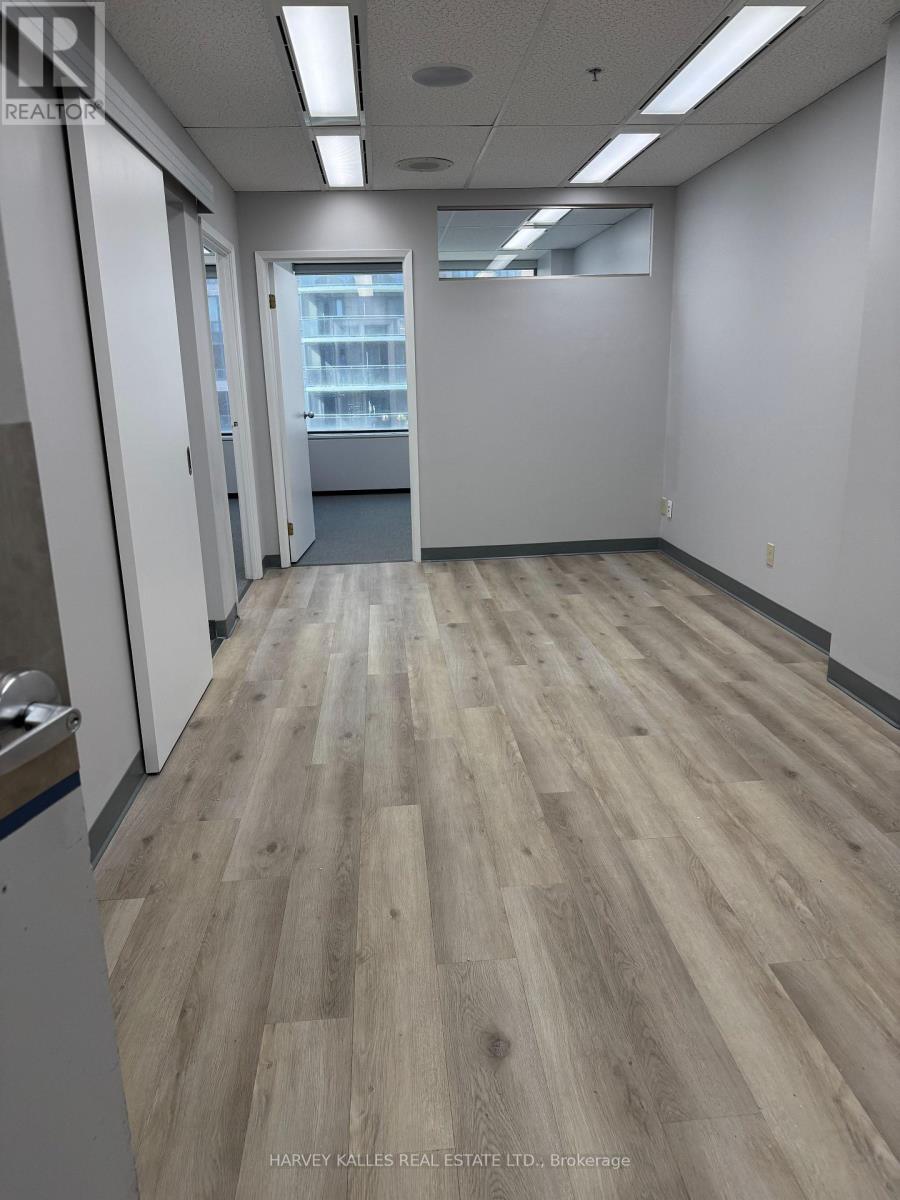 802 - 45 Sheppard Avenue E, Toronto, Ontario  M2N 0H2 - Photo 4 - C12036713
