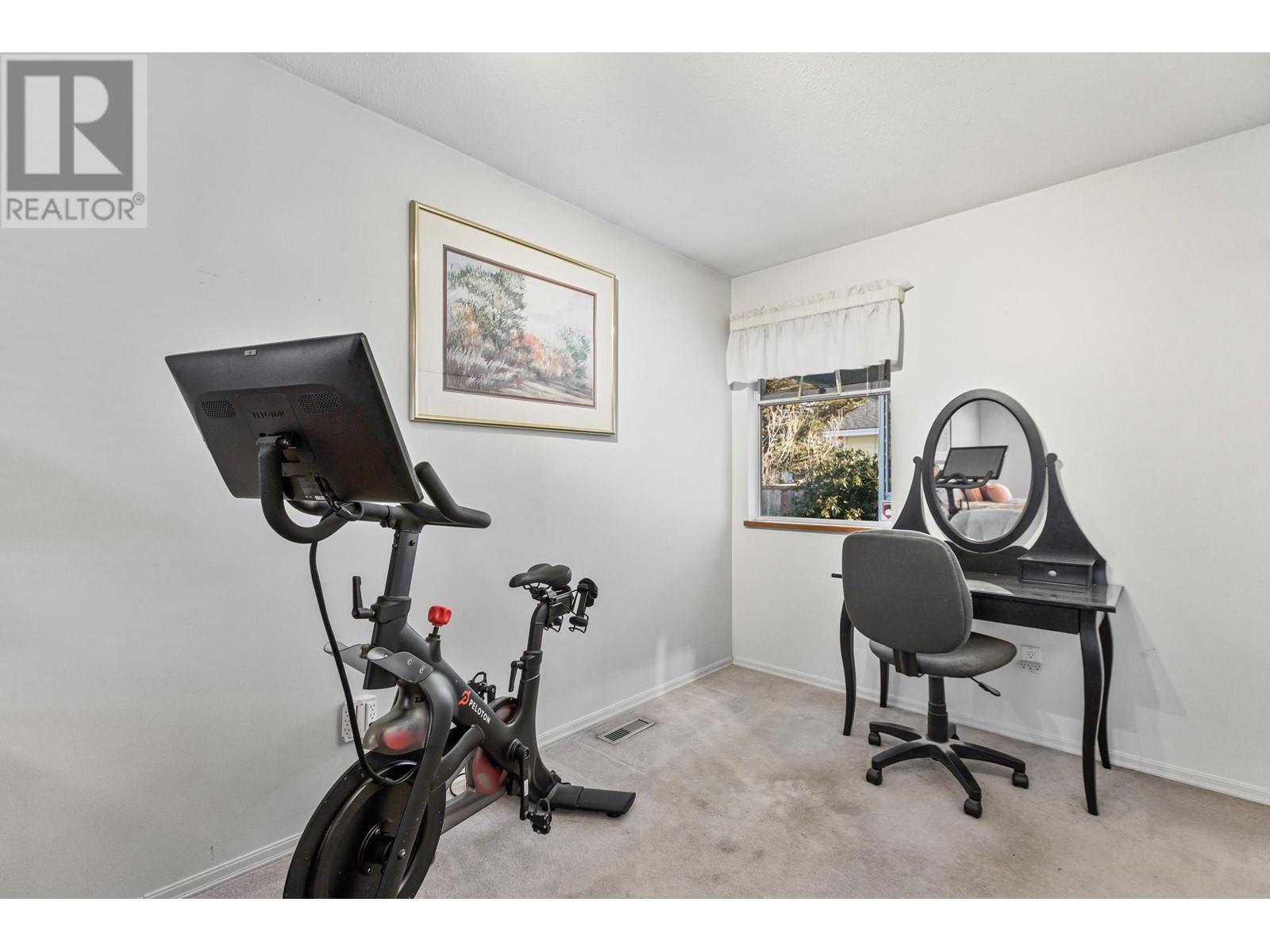22750 Balabanian Circle, Maple Ridge, British Columbia  V2X 9C3 - Photo 25 - R2975166