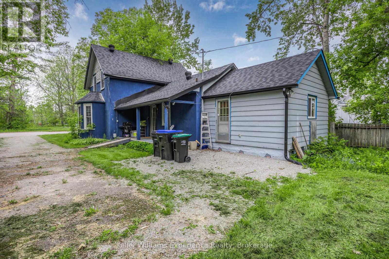 57 Coldwater Road, Severn, Ontario  L0K 1E0 - Photo 18 - S12036744