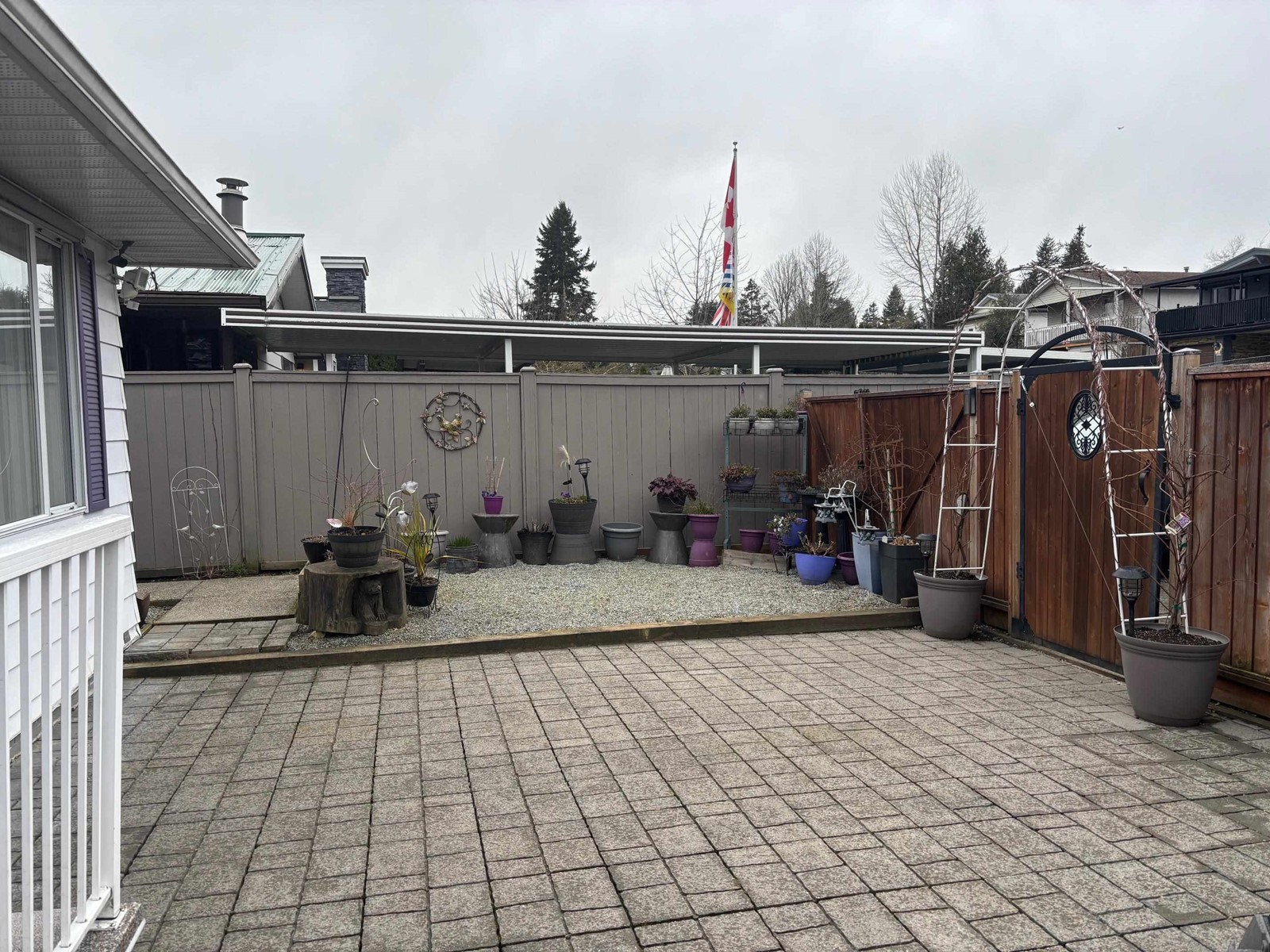 Property at 33138 MYRTLE AVENUE image 4