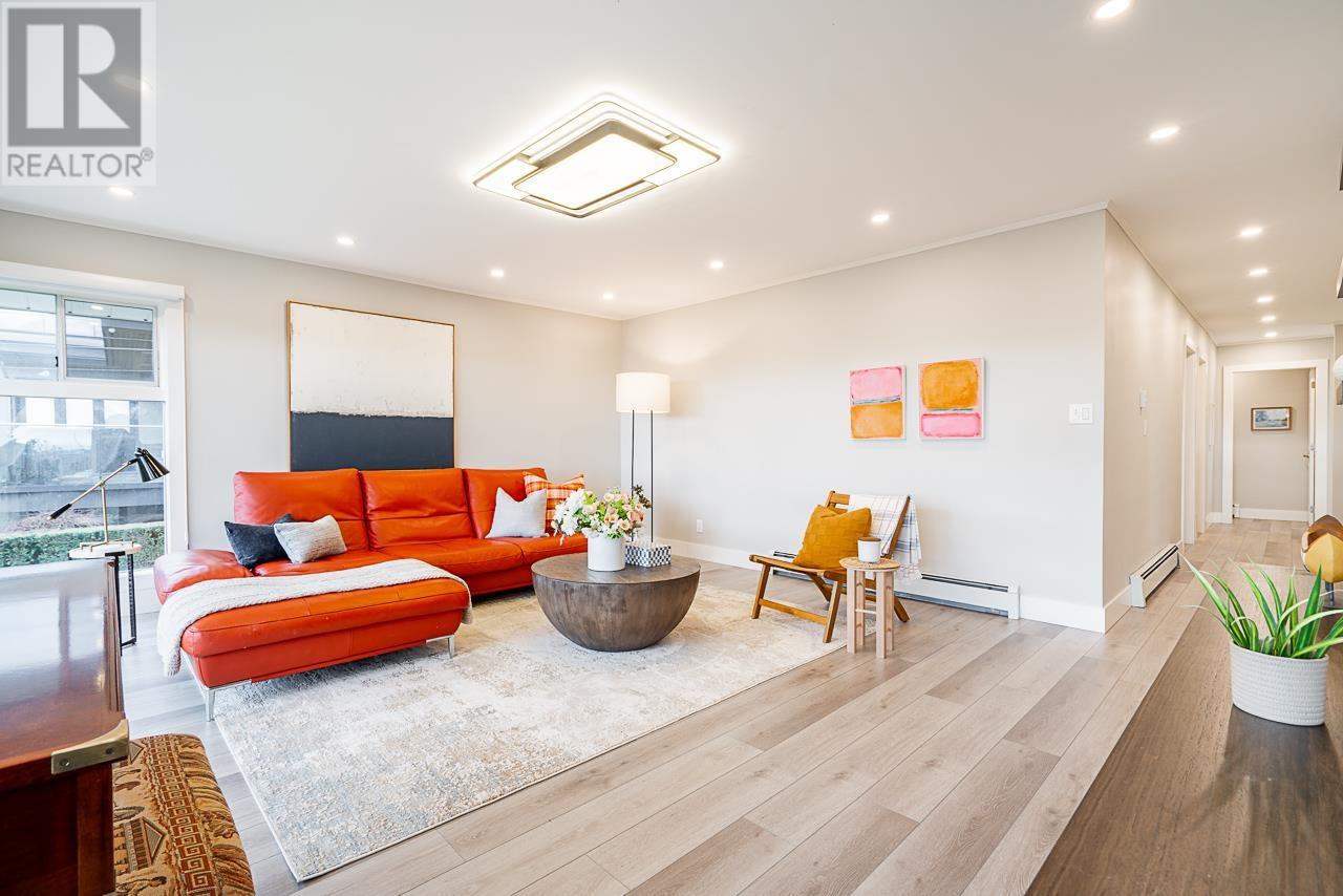 4379 Ranger Avenue, North Vancouver, British Columbia  V7R 3L1 - Photo 10 - R2978404