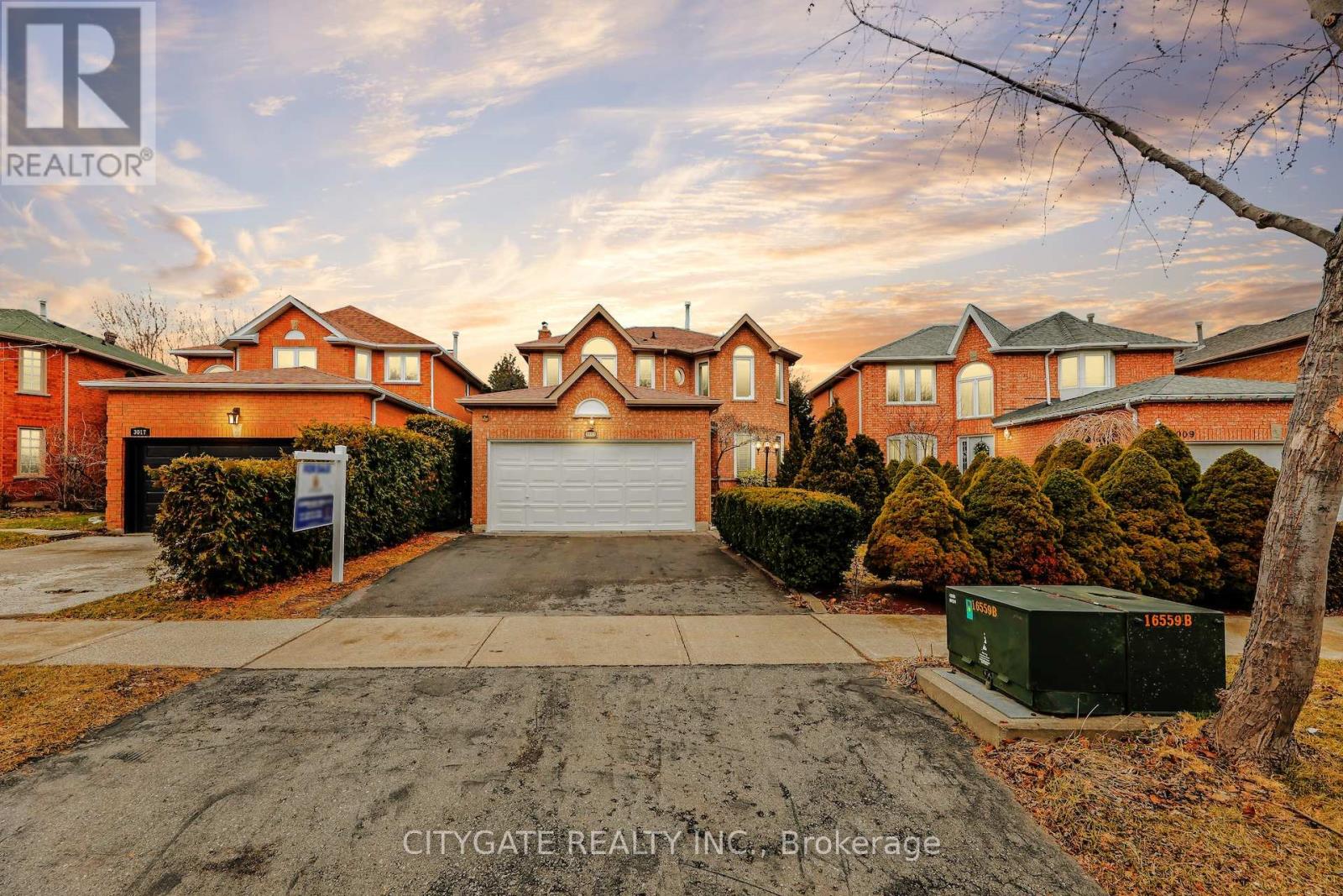 3013 ORLEANS ROAD, Mississauga, Ontario