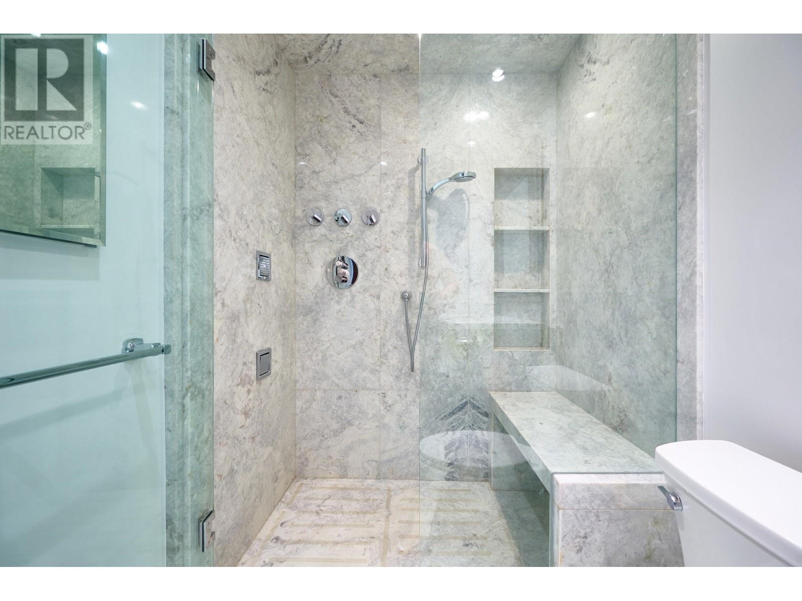 18a 139 Drake Street, Vancouver, British Columbia  V6Z 2T8 - Photo 11 - R2968146