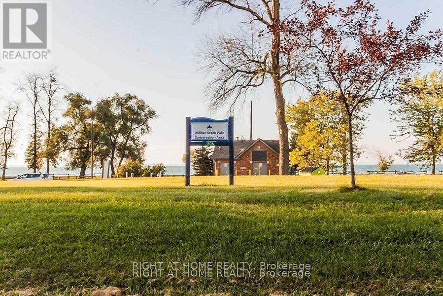 770 Jacksonville Road N, Georgina (Historic Lakeshore Communities), Ontario  L0E 1S0 - Photo 2 - N12036782