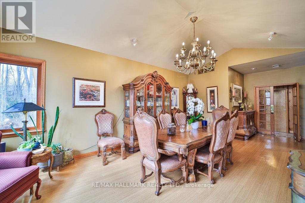 14728 Heritage Road, Caledon, Ontario  L7C 1T7 - Photo 17 - W12036775