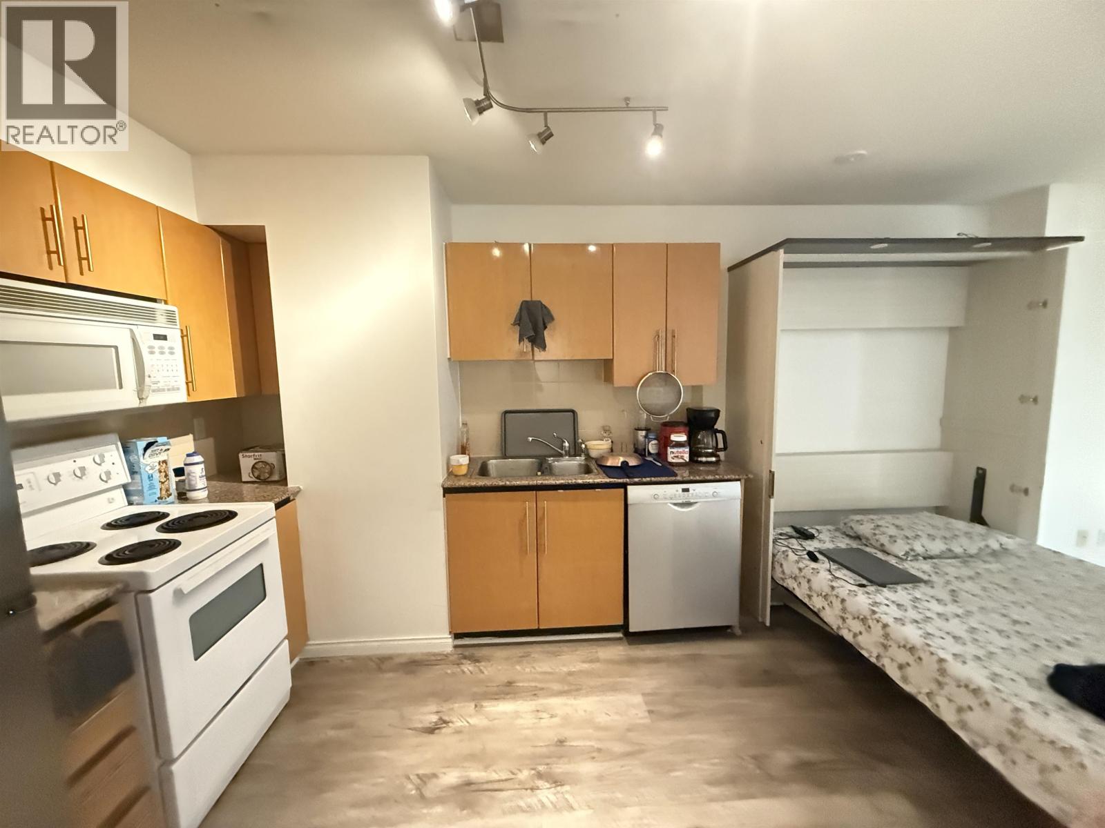 710 1189 Howe Street, Vancouver, British Columbia  V6Z 2X4 - Photo 5 - R2974942