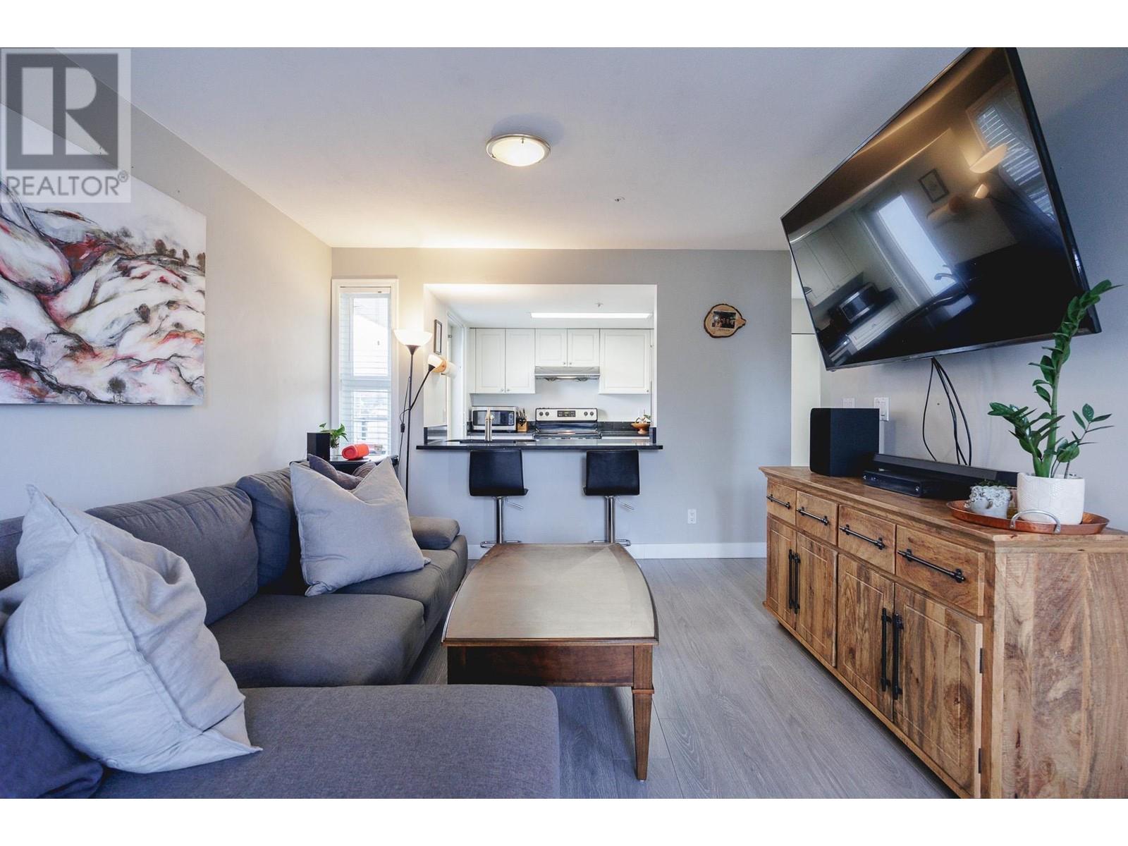 305 1519 Grant Avenue, Port Coquitlam, British Columbia  V3B 7S8 - Photo 4 - R2973477