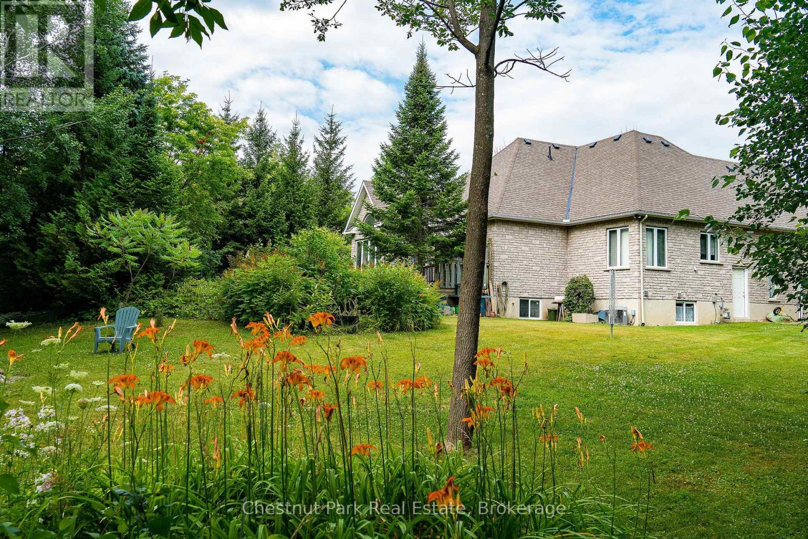 110 Aberdeen Court, Blue Mountains, Ontario  N0H 1J0 - Photo 2 - X11972120