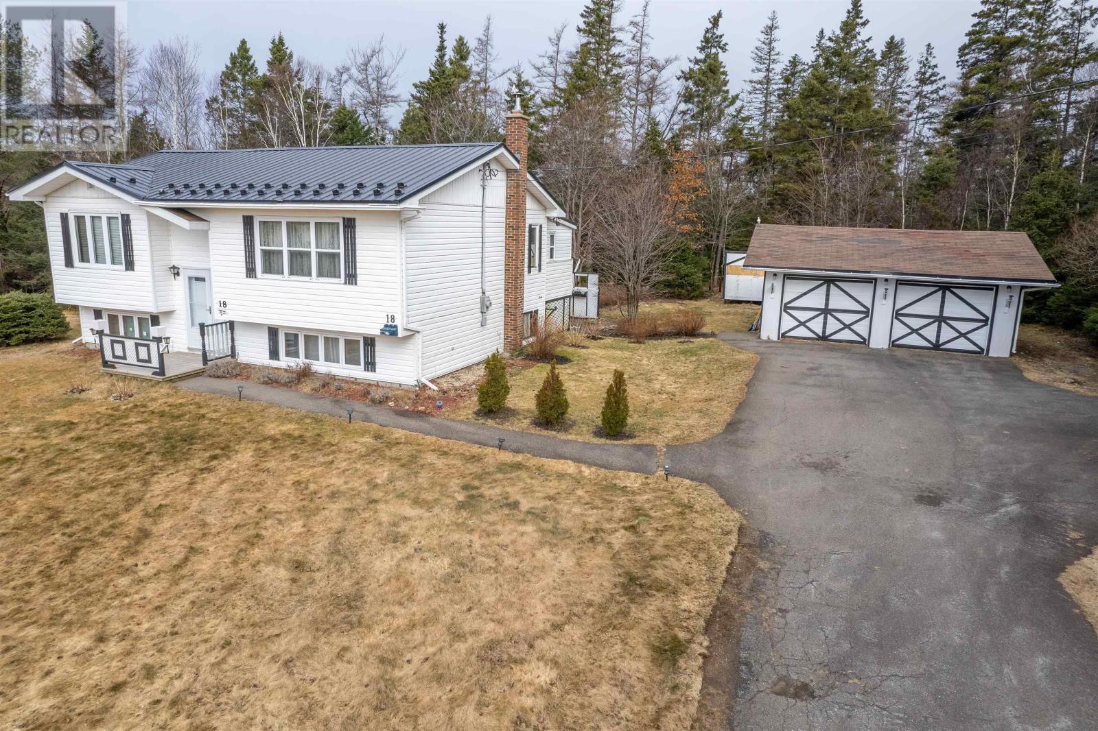 18 Gordon Whitney Drive, Prime Brook, Nova Scotia  B1L 1E6 - Photo 3 - 202505589