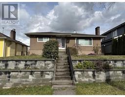 4645 BRENTLAWN DRIVE, Burnaby, British Columbia