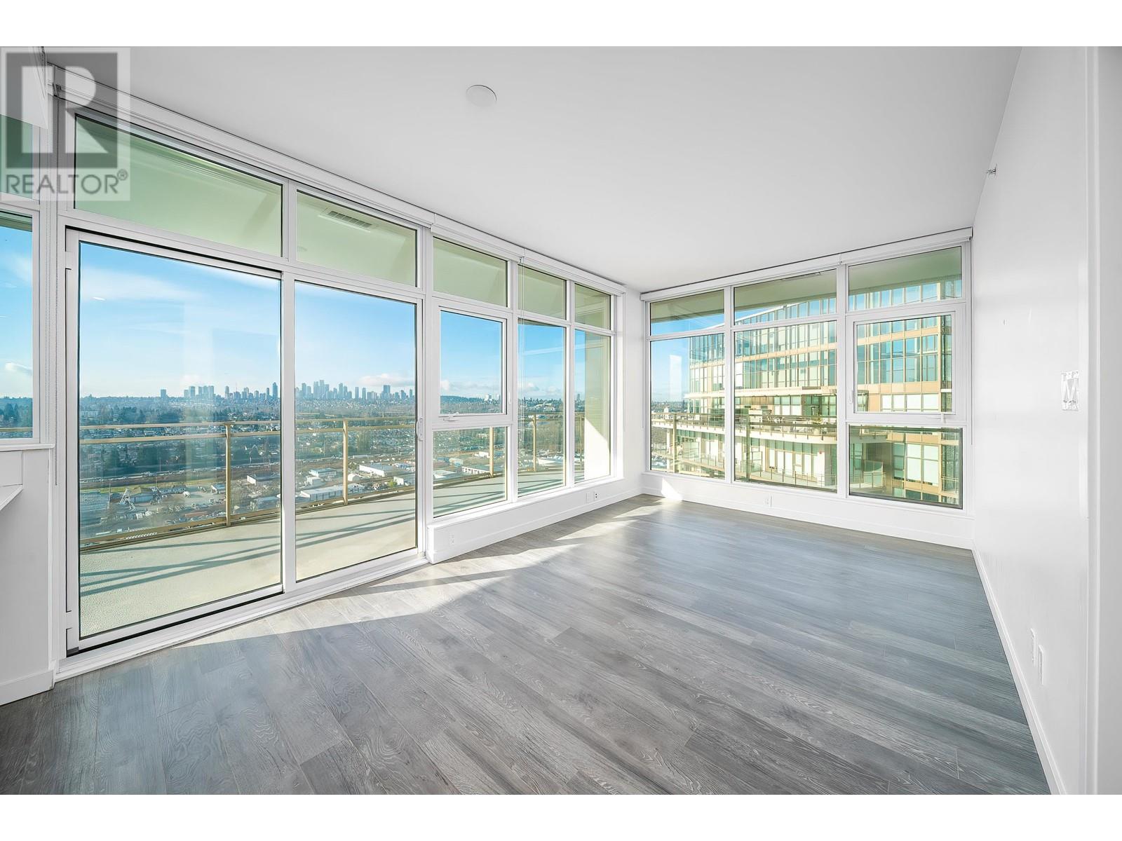 Listing Picture 11 of 36 : 2706 5333 GORING STREET, Burnaby / 本拿比 - 魯藝地產 Yvonne Lu Group - MLS Medallion Club Member