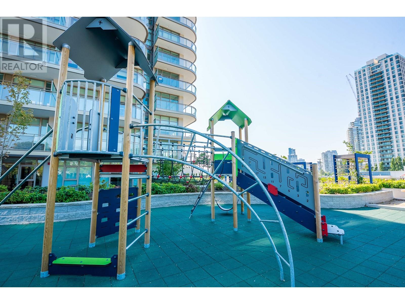 Listing Picture 33 of 36 : 2706 5333 GORING STREET, Burnaby / 本拿比 - 魯藝地產 Yvonne Lu Group - MLS Medallion Club Member