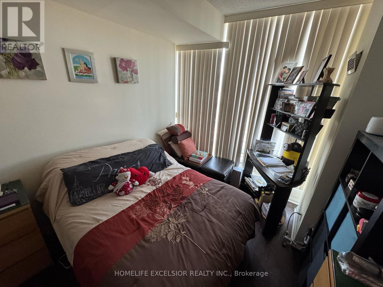 2411 - 15 Windermere Avenue, Toronto (High Park-Swansea), Ontario  M6S 5A2 - Photo 17 - W12013923