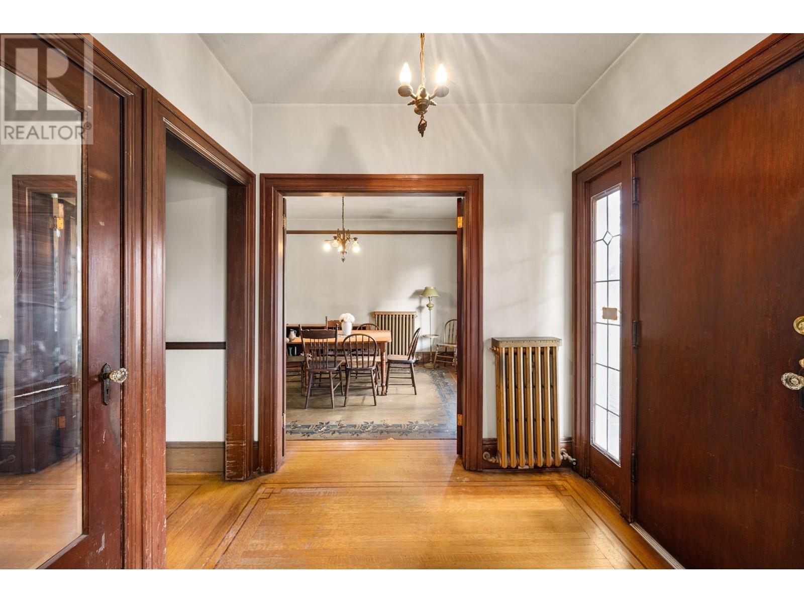 3547 W 38 Avenue, Vancouver, British Columbia  V6N 2X9 - Photo 8 - R2978719