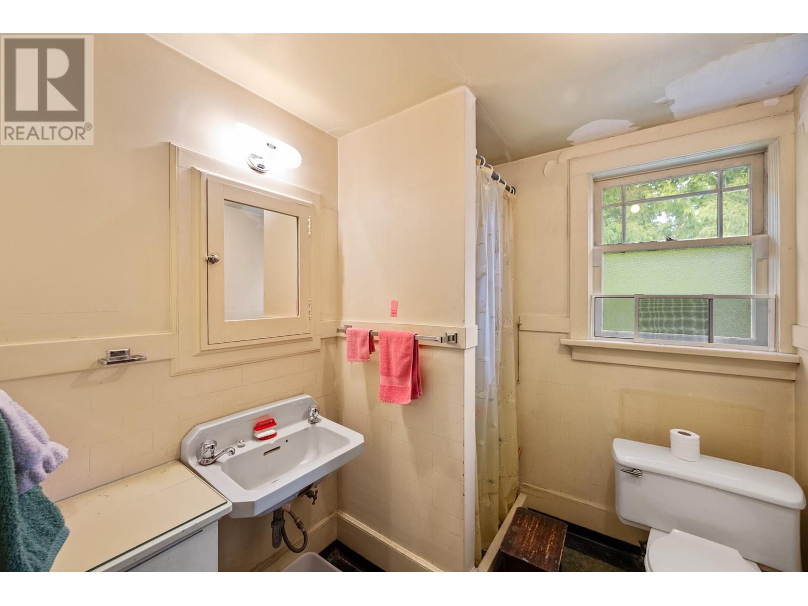 3547 W 38 Avenue, Vancouver, British Columbia  V6N 2X9 - Photo 35 - R2978719