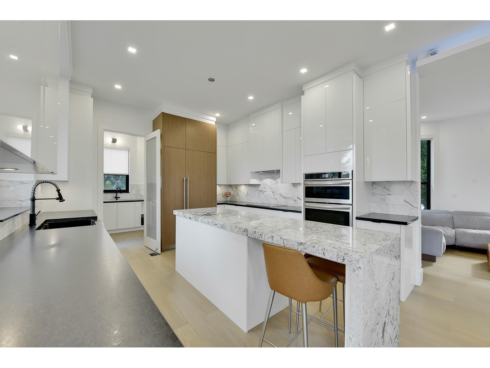 15711 Aster Road, Surrey, British Columbia  V4A 1Y4 - Photo 9 - R2980937
