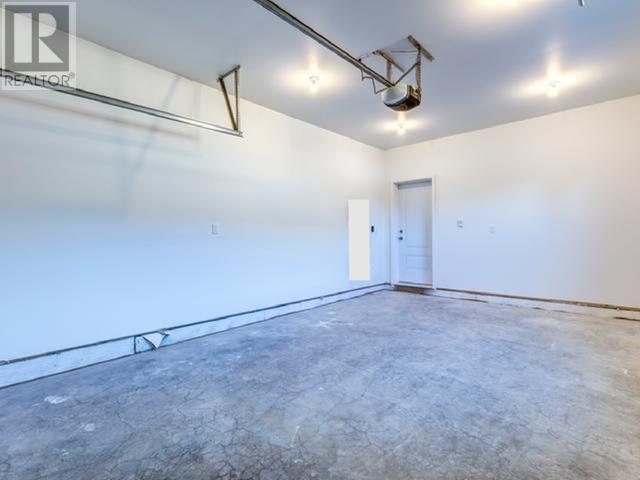 Property at 76 WYVERN AVENUE image 3