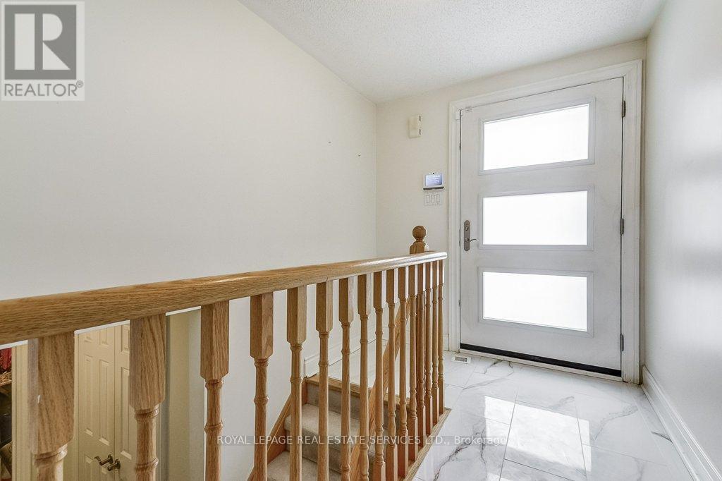 Property at 17 CLOCKWORK LANE image 4