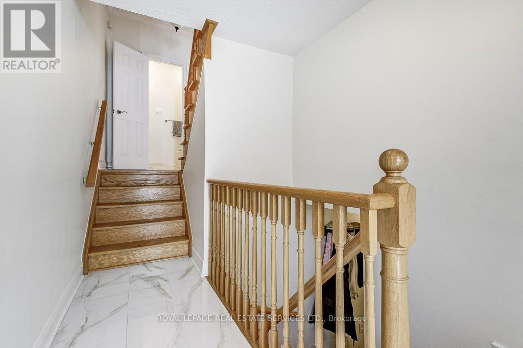 Property at 17 CLOCKWORK LANE image 5