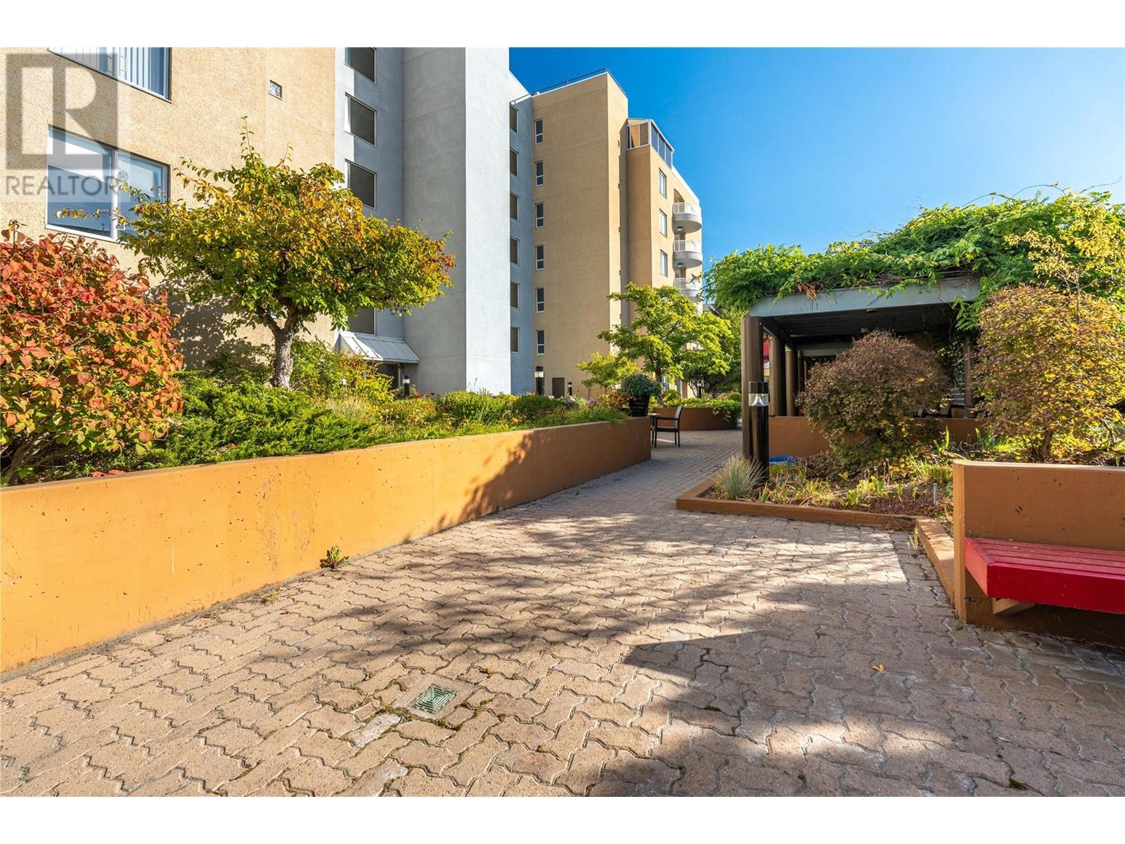 86 Lakeshore Drive Unit# 202, Penticton, British Columbia  V2A 1B5 - Photo 28 - 10340067