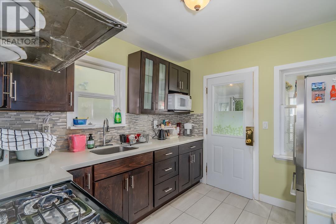 4576 Beatrice Street, Vancouver, British Columbia  V5N 4J2 - Photo 8 - R2980210