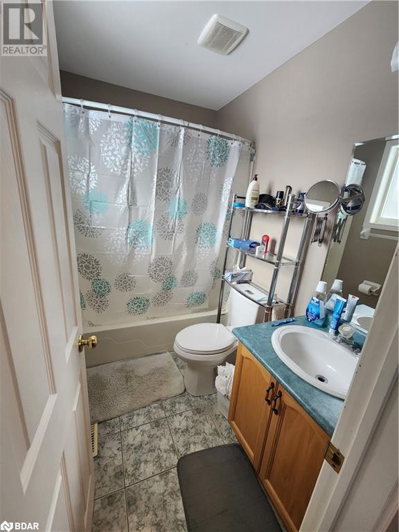 147 Julia Crescent, Orillia, Ontario  L3V 7X3 - Photo 6 - 40701891