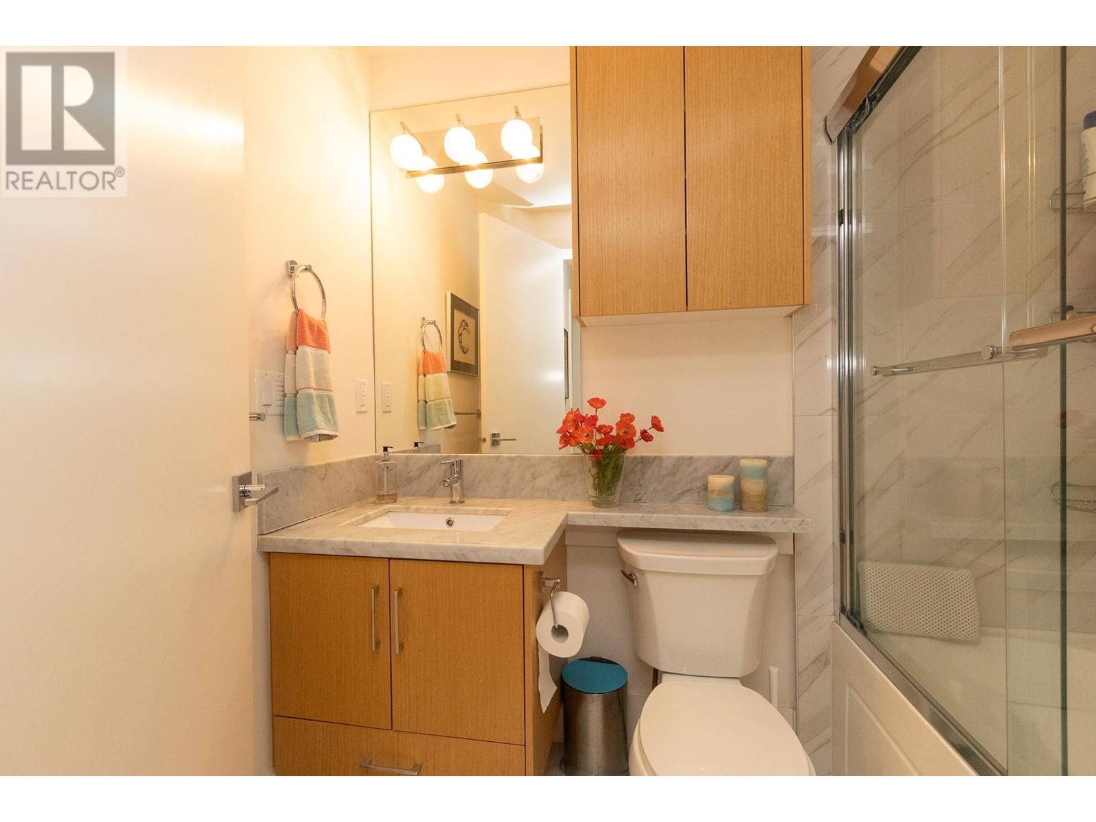 226 E 12th Street, North Vancouver, British Columbia  V7L 2J6 - Photo 16 - R2980875
