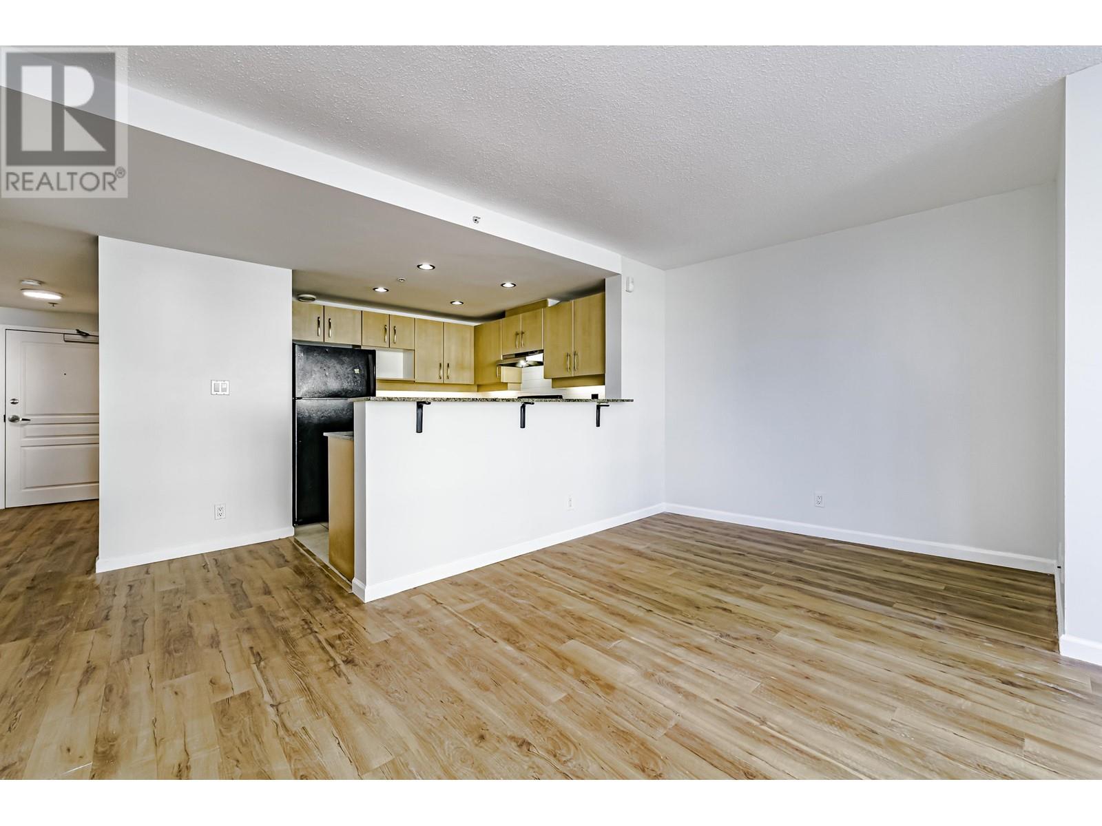 202 9298 University Crescent, Burnaby, British Columbia  V5A 4X8 - Photo 14 - R2966935