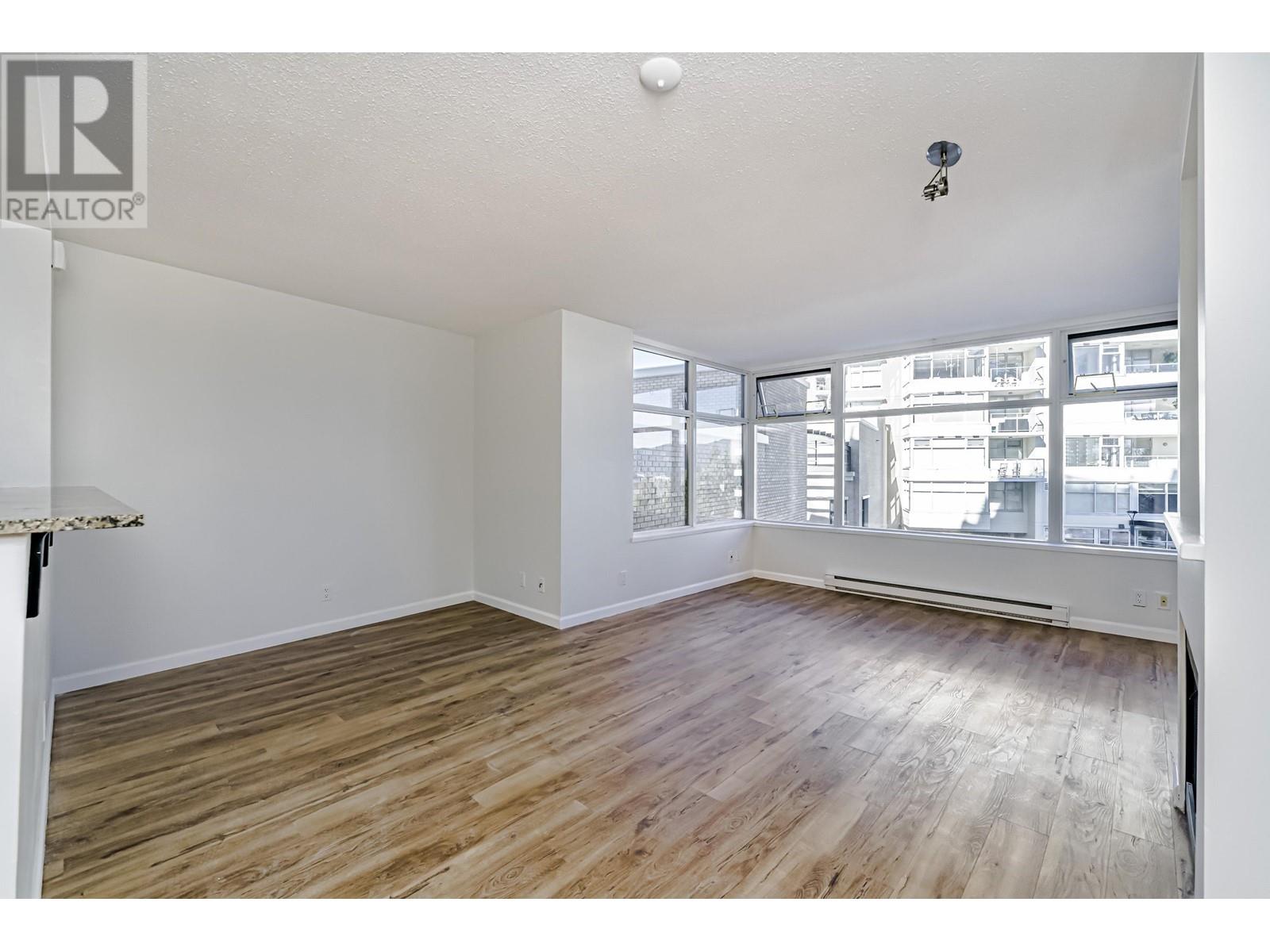 202 9298 University Crescent, Burnaby, British Columbia  V5A 4X8 - Photo 17 - R2966935