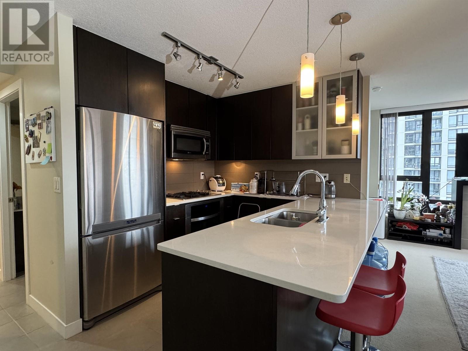 906 7325 Arcola Street, Burnaby, British Columbia  V5E 0A8 - Photo 2 - R2980649