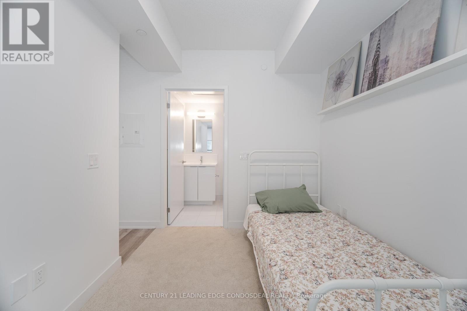 2020 - 230 Simcoe Street, Toronto, Ontario  M5T 0G7 - Photo 19 - C12036807