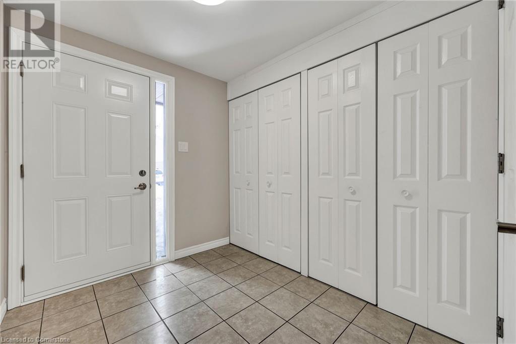 Property at 279 BLUEVALE Street N Unit# 73 image 3